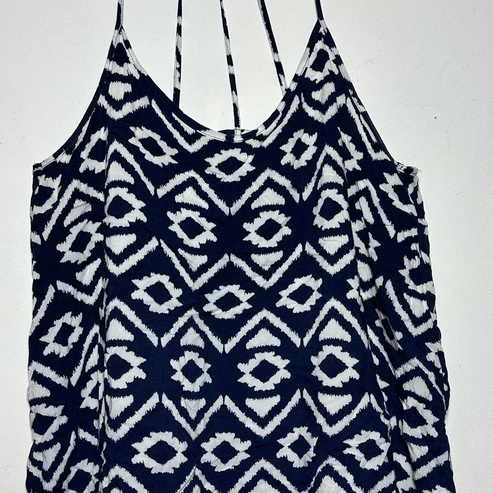 No Boundaries chic geometric